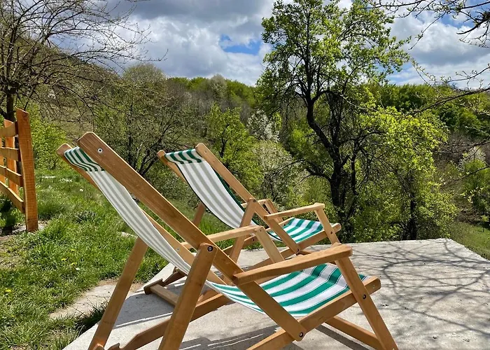 Rudnicki Eko Breg * Rudnik